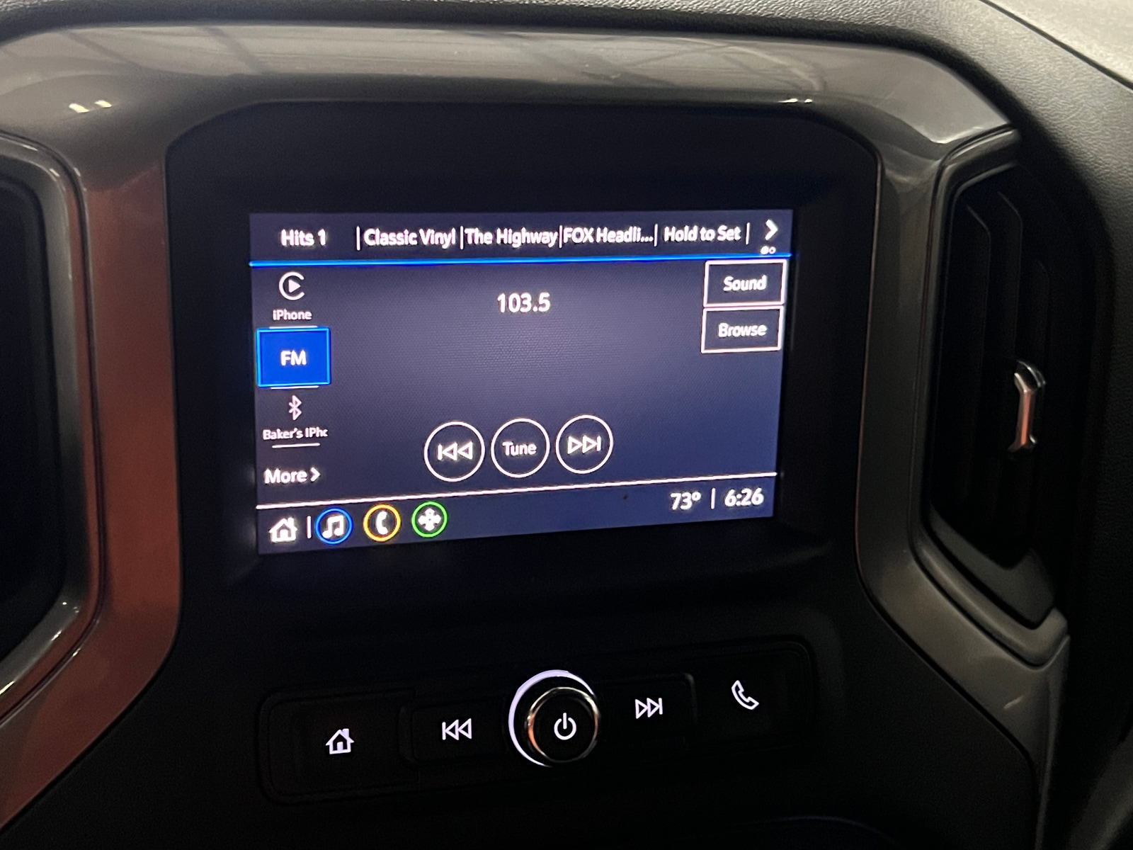 Thumbnail: 2022 Chevrolet Silverado 1500 - 4