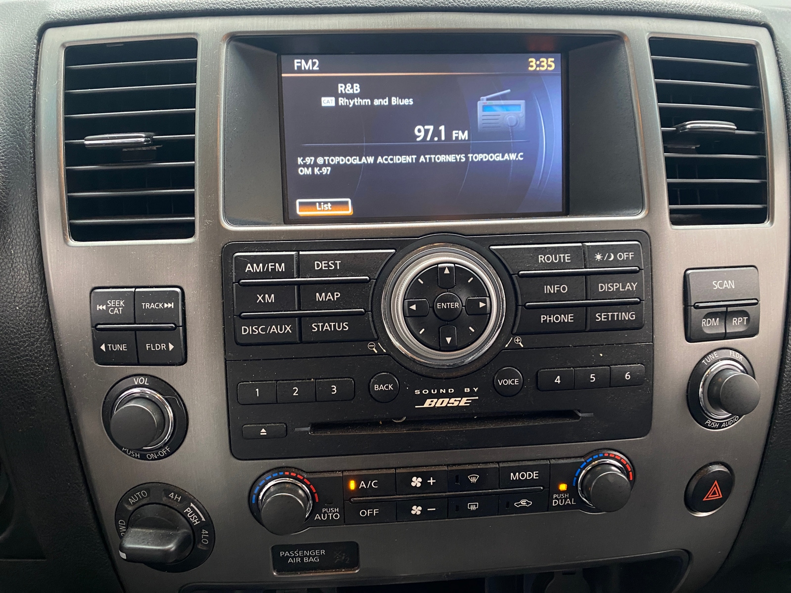 Thumbnail: 2015 Nissan Armada - 3