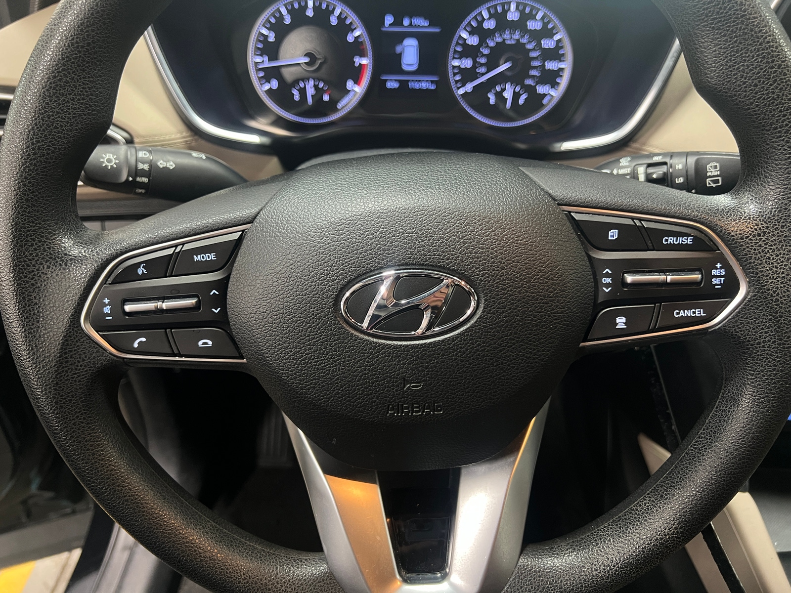 Thumbnail: 2019 Hyundai Santa Fe - 5