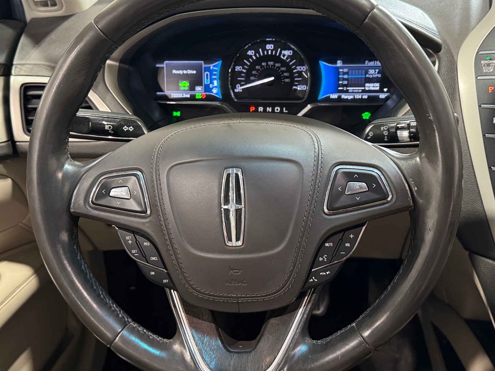 Thumbnail: 2018 Lincoln MKZ - 4