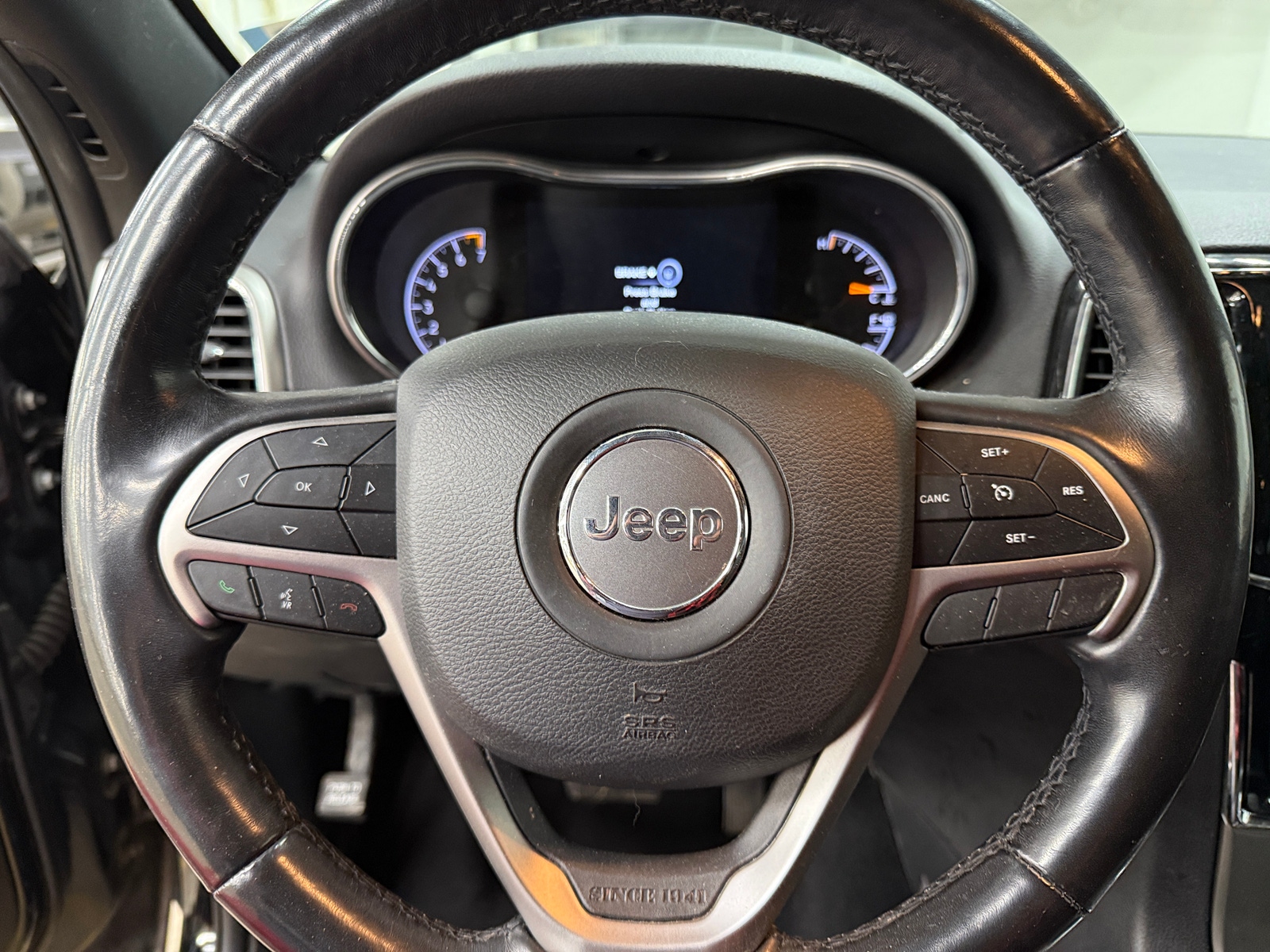 Thumbnail: 2020 Jeep Grand Cherokee - 4