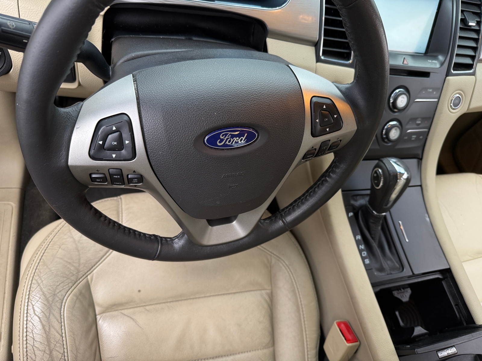 Thumbnail: 2015 Ford Taurus - 5