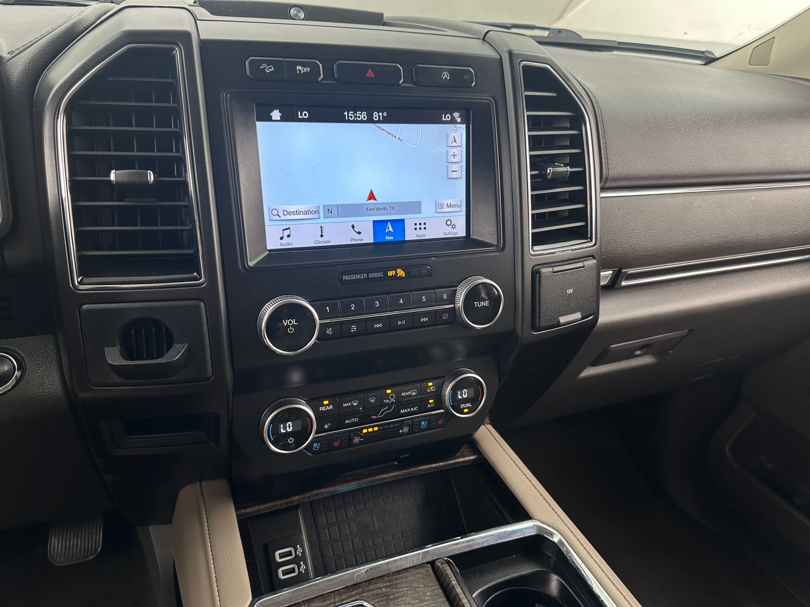 Thumbnail: 2019 Ford Expedition - 3