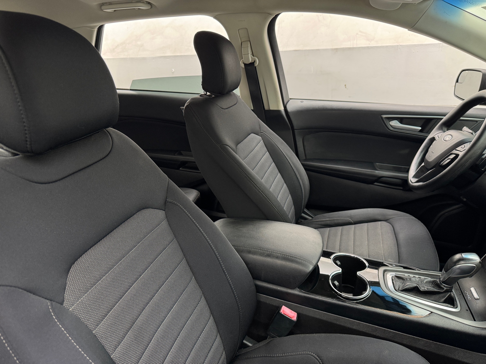 Thumbnail: 2017 Ford Edge - 2