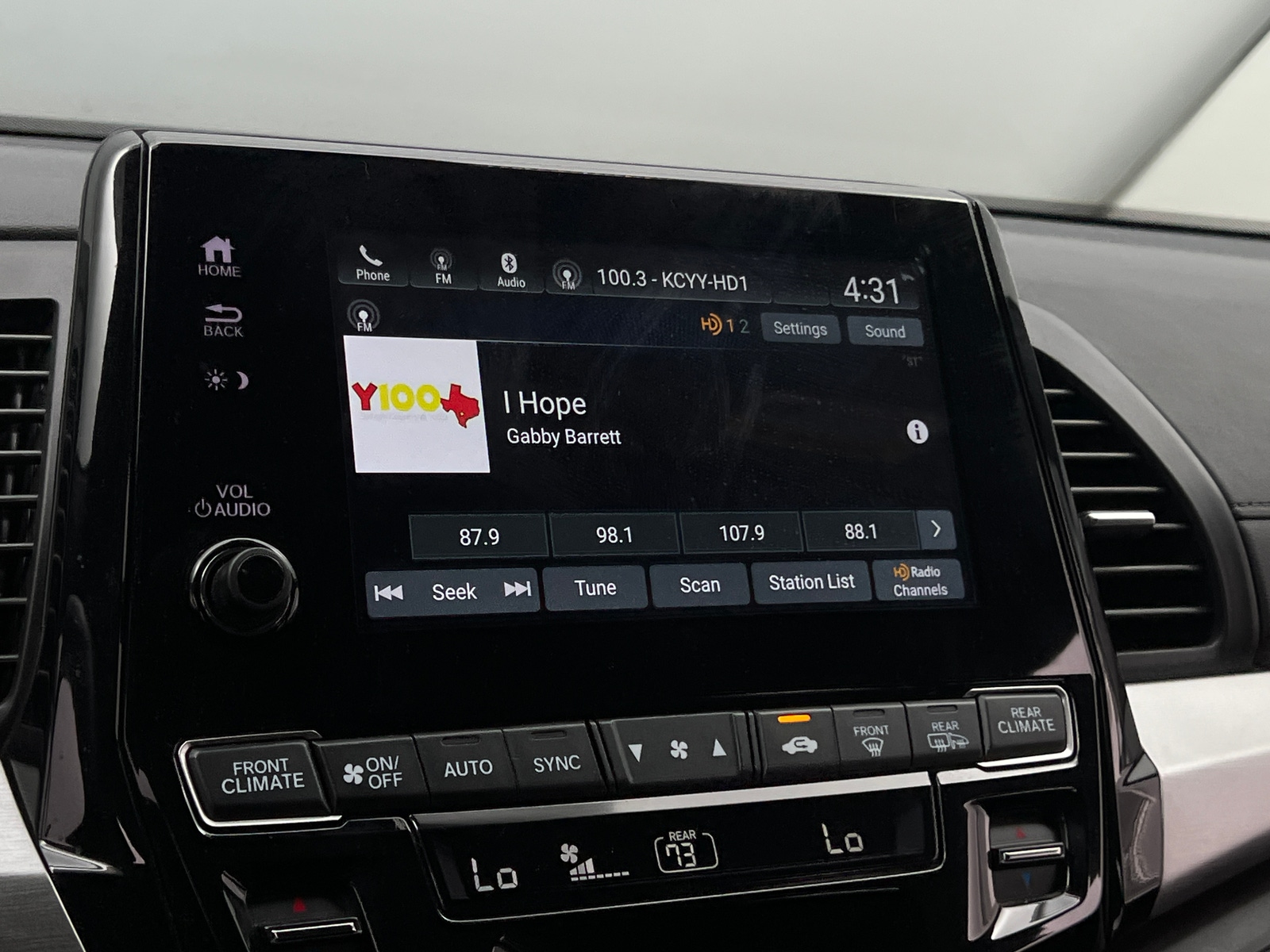 Thumbnail: 2023 Honda Odyssey - 4
