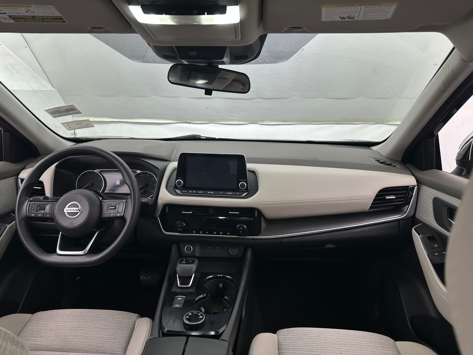 Thumbnail: 2021 Nissan Rogue - 3
