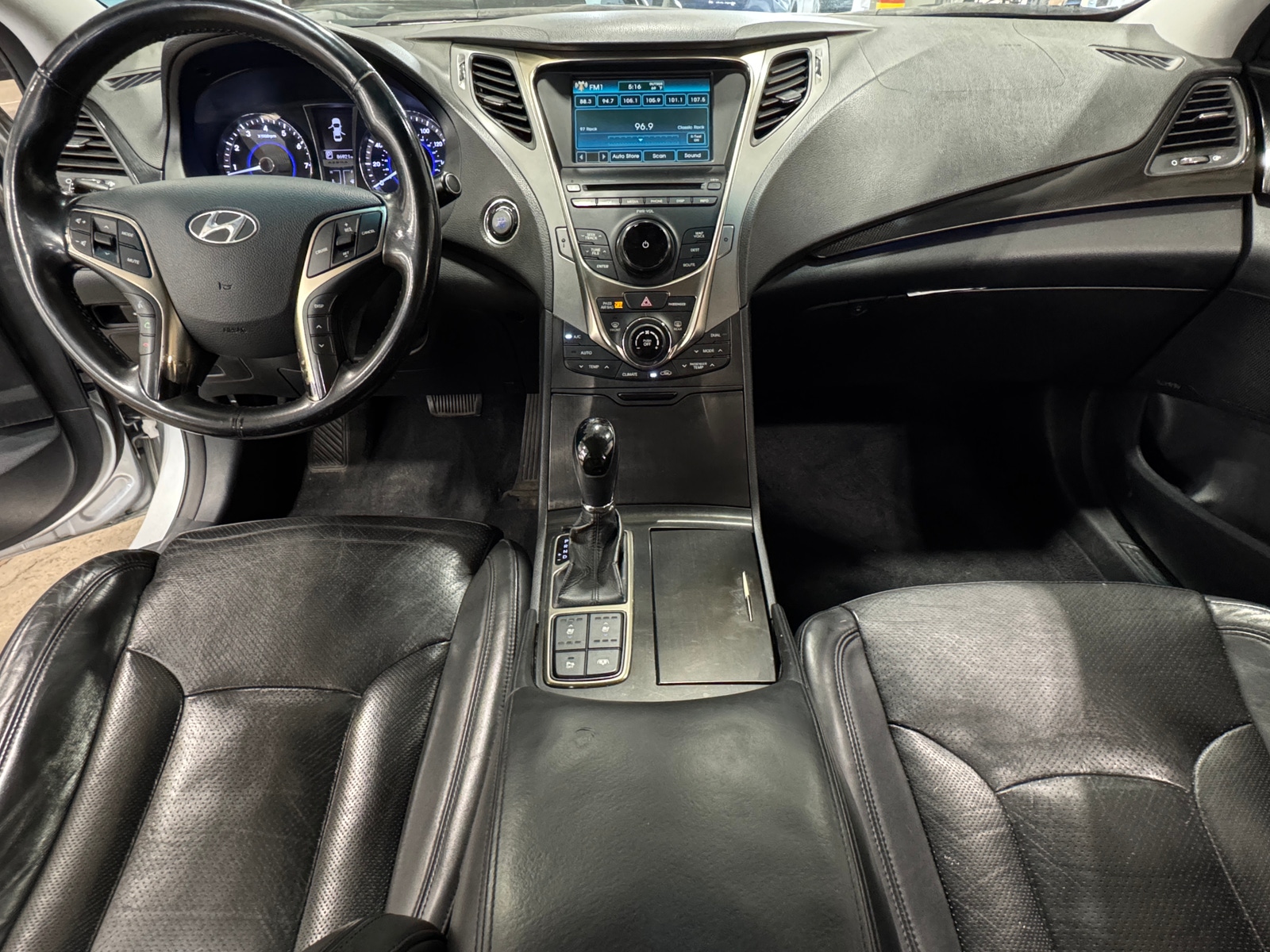 Thumbnail: 2012 Hyundai Azera - 2