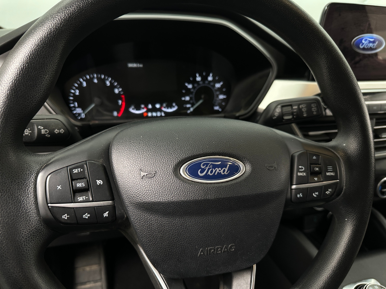 Thumbnail: 2020 Ford Escape - 5