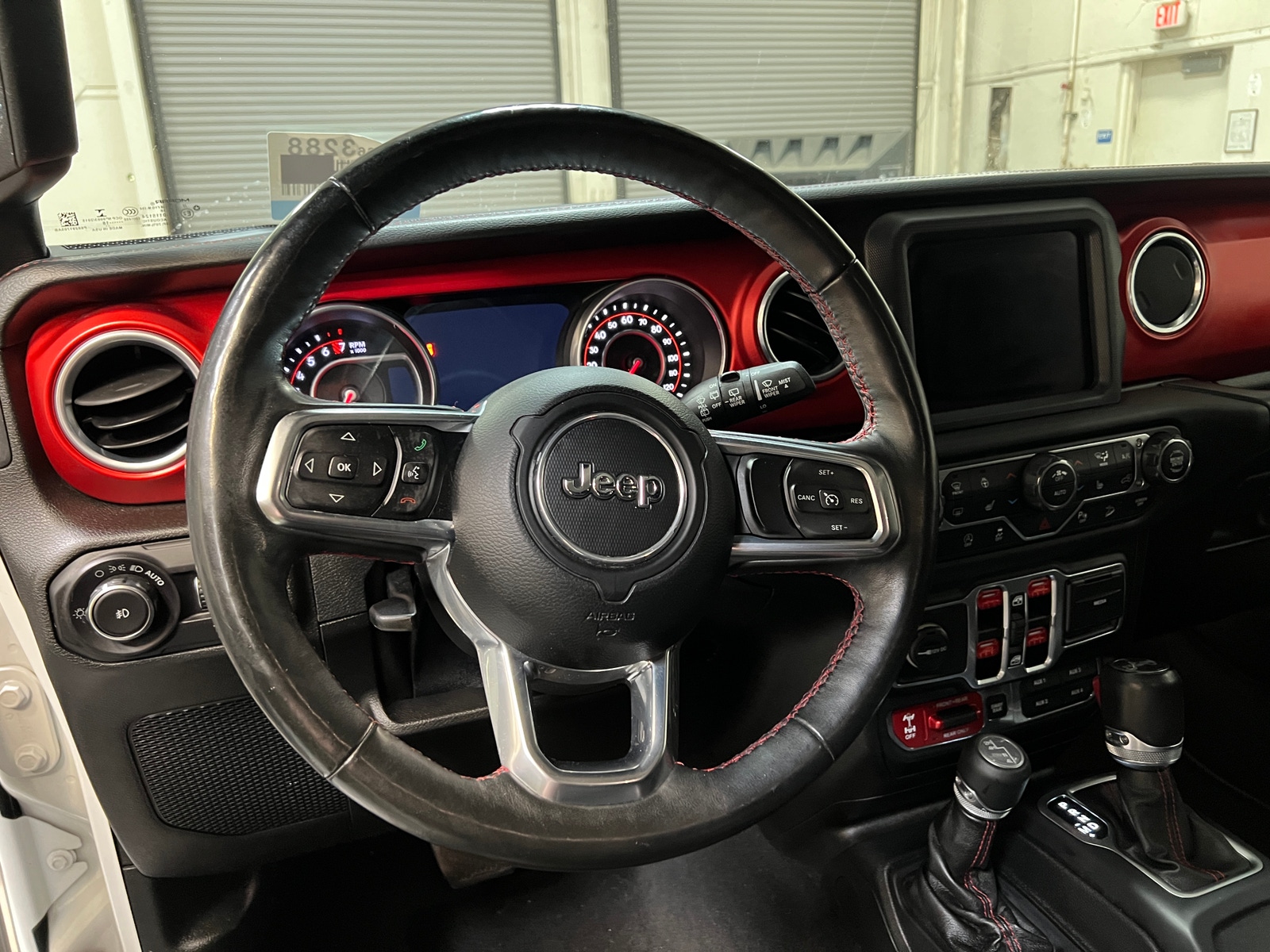 Thumbnail: 2018 Jeep Wrangler - 5