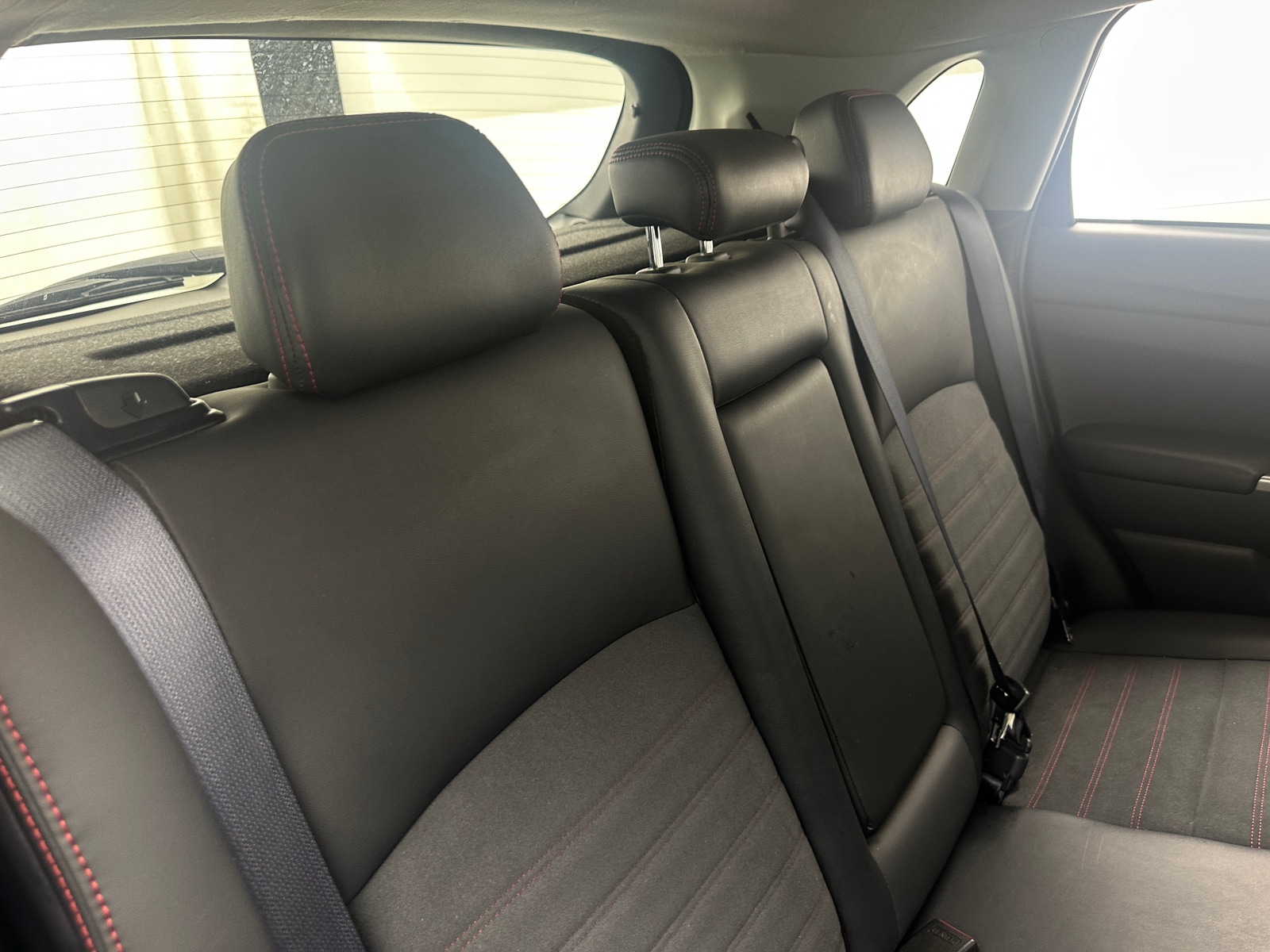 Thumbnail: 2022 Mitsubishi Outlander Sport - 6