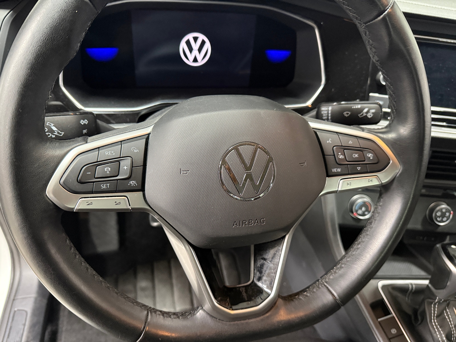 Thumbnail: 2023 Volkswagen Jetta - 5