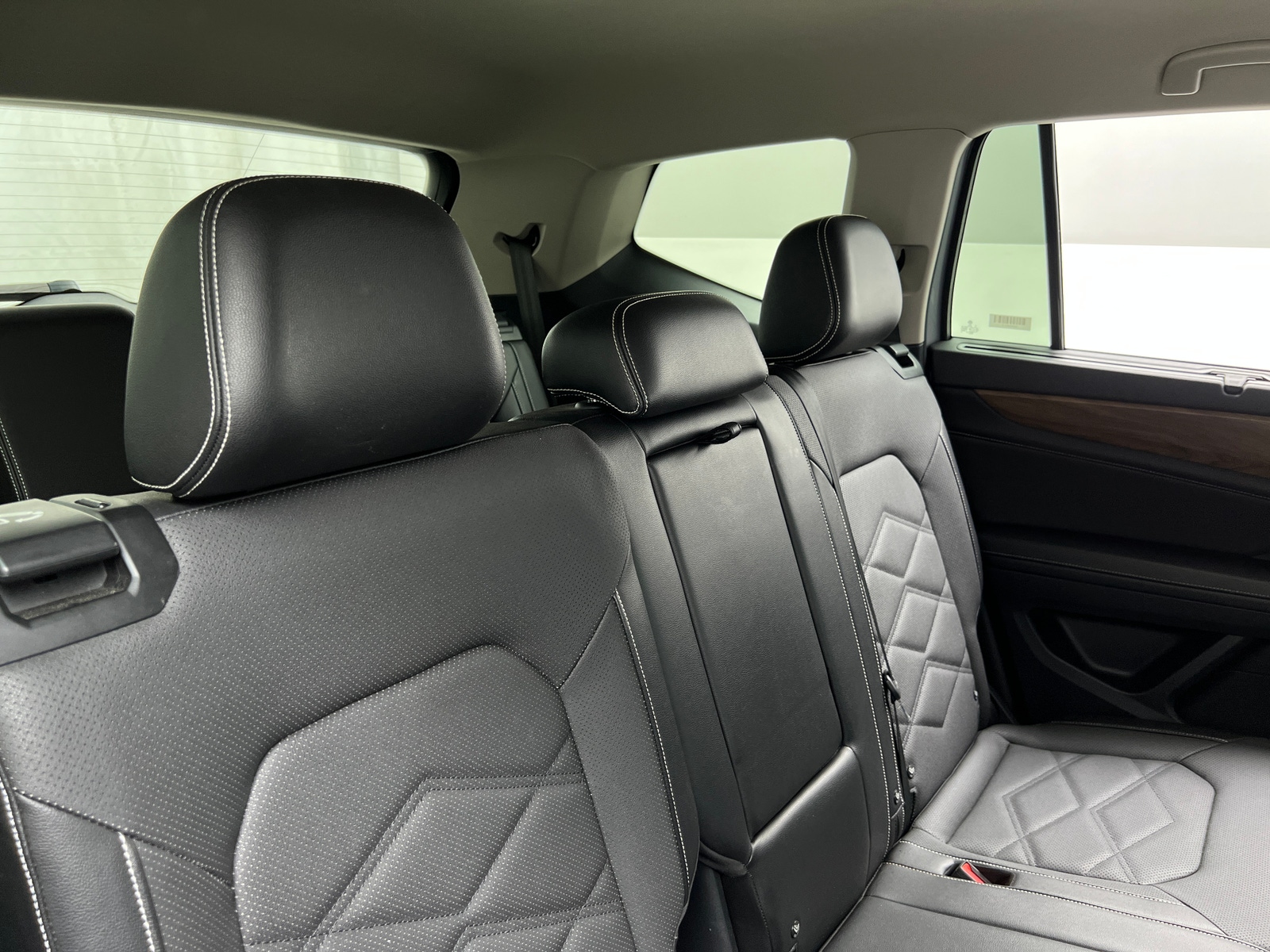 Thumbnail: 2024 Volkswagen Atlas - 5