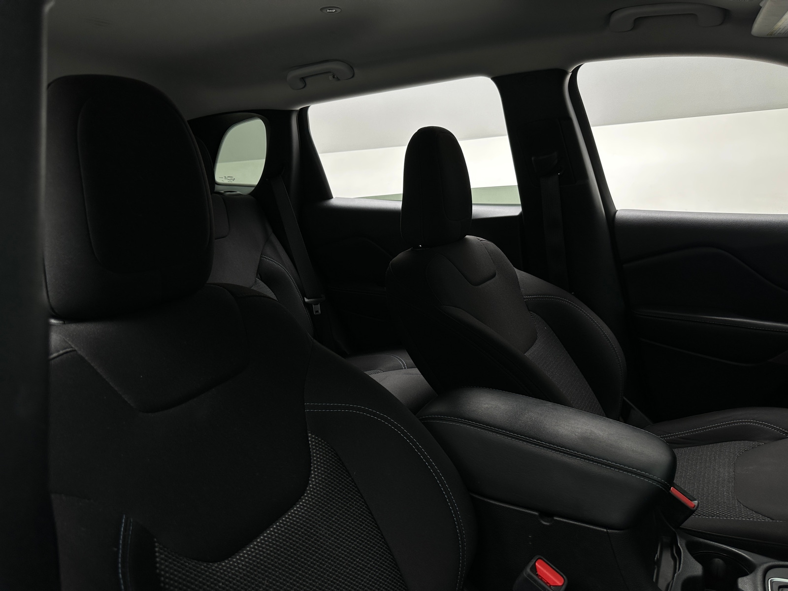 Thumbnail: 2020 Jeep Cherokee - 2