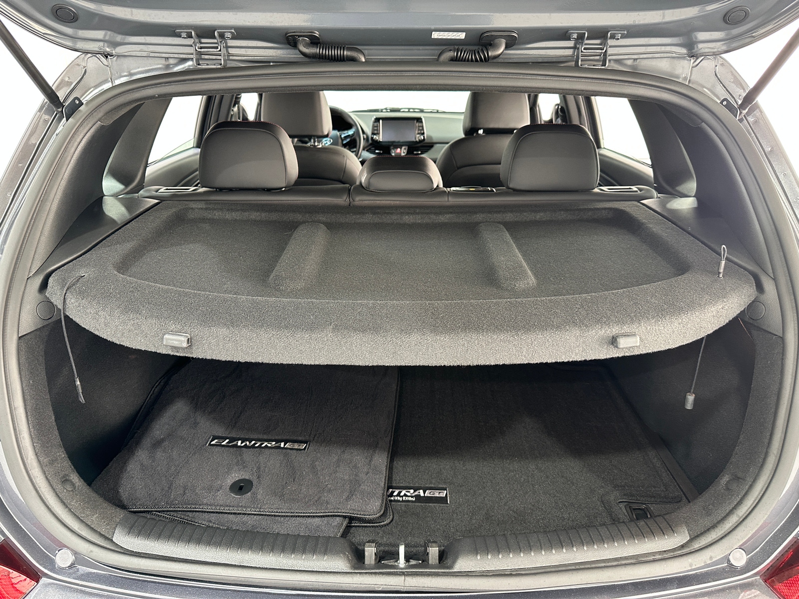 Thumbnail: 2019 Hyundai Elantra - 6
