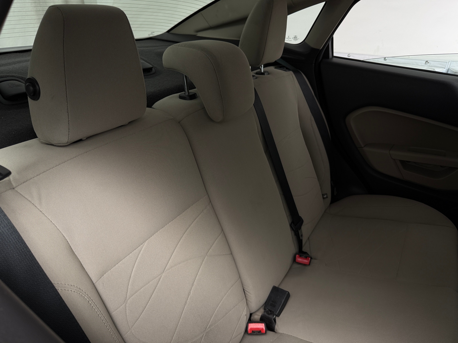 Thumbnail: 2015 Ford Fiesta - 6