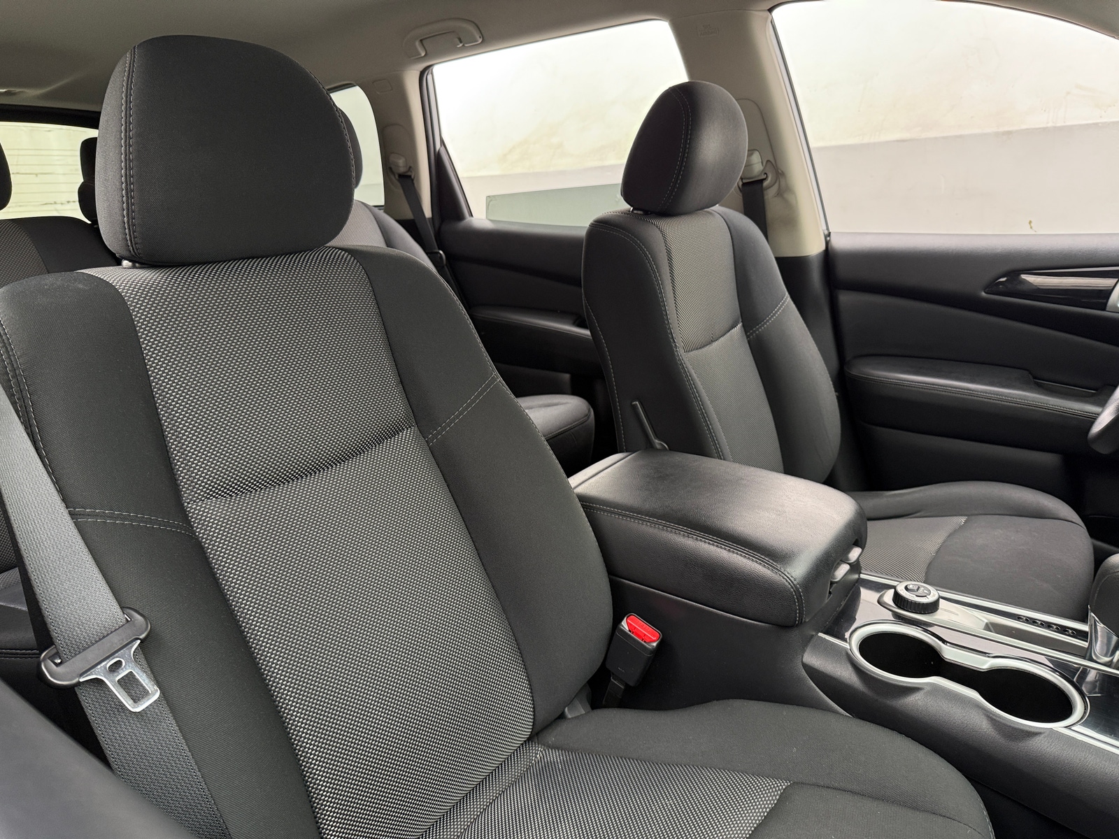 Thumbnail: 2019 Nissan Pathfinder - 2