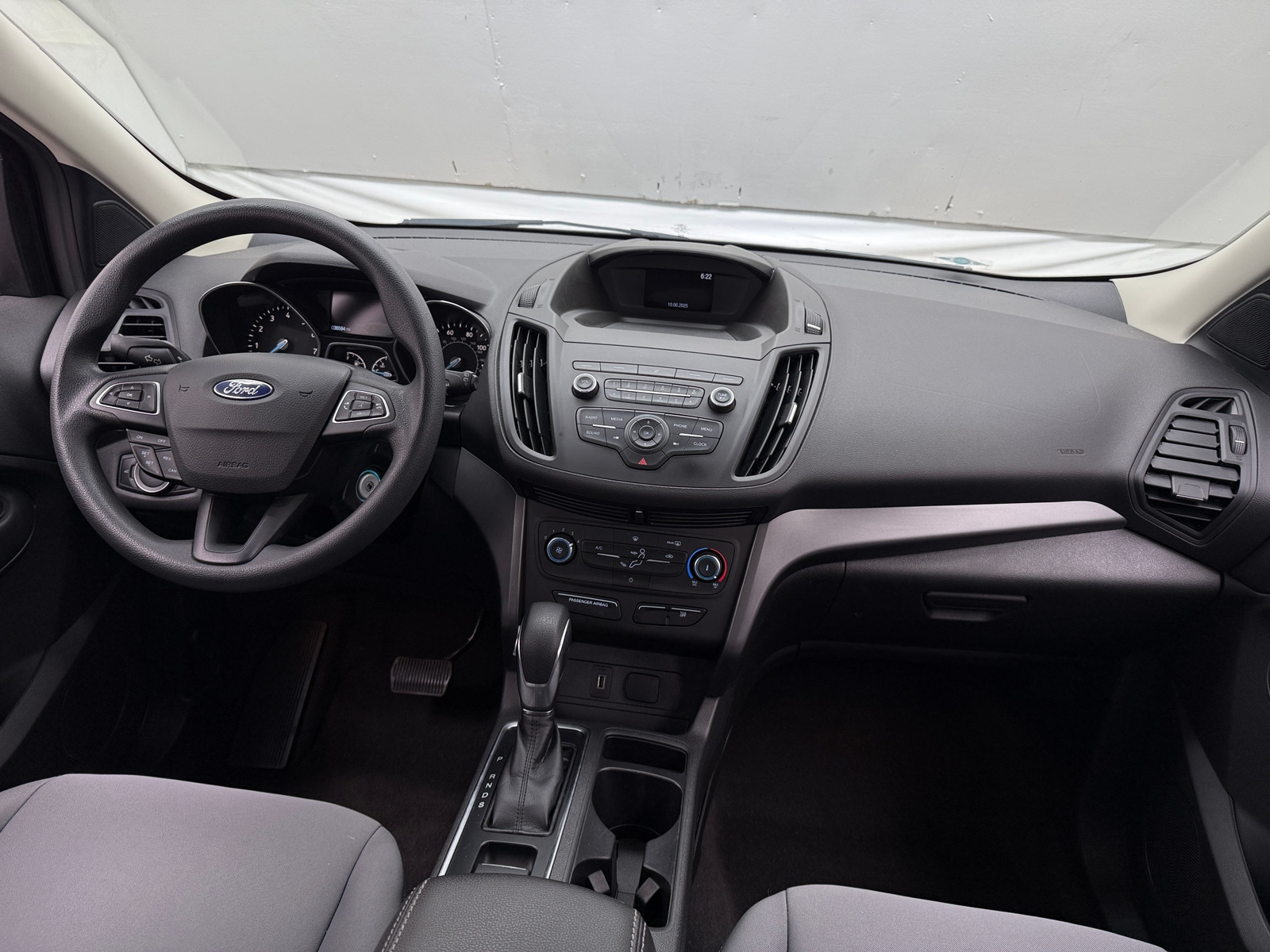 Thumbnail: 2019 Ford Escape - 3