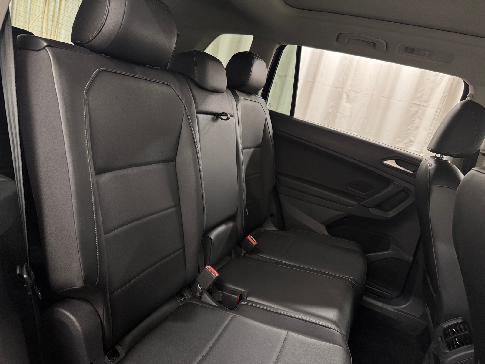Thumbnail: 2019 Volkswagen Tiguan - 5