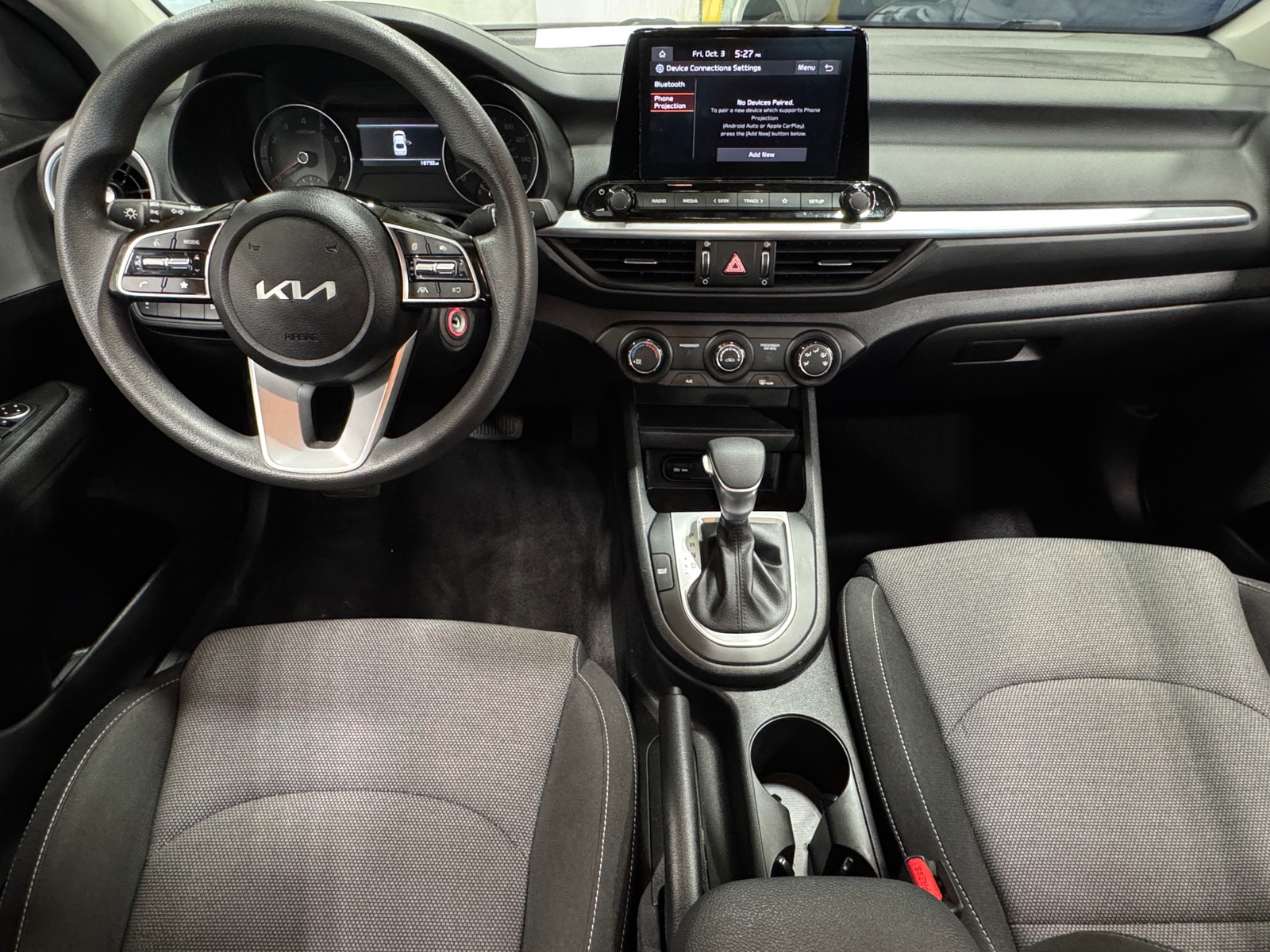 Thumbnail: 2023 Kia Forte - 3