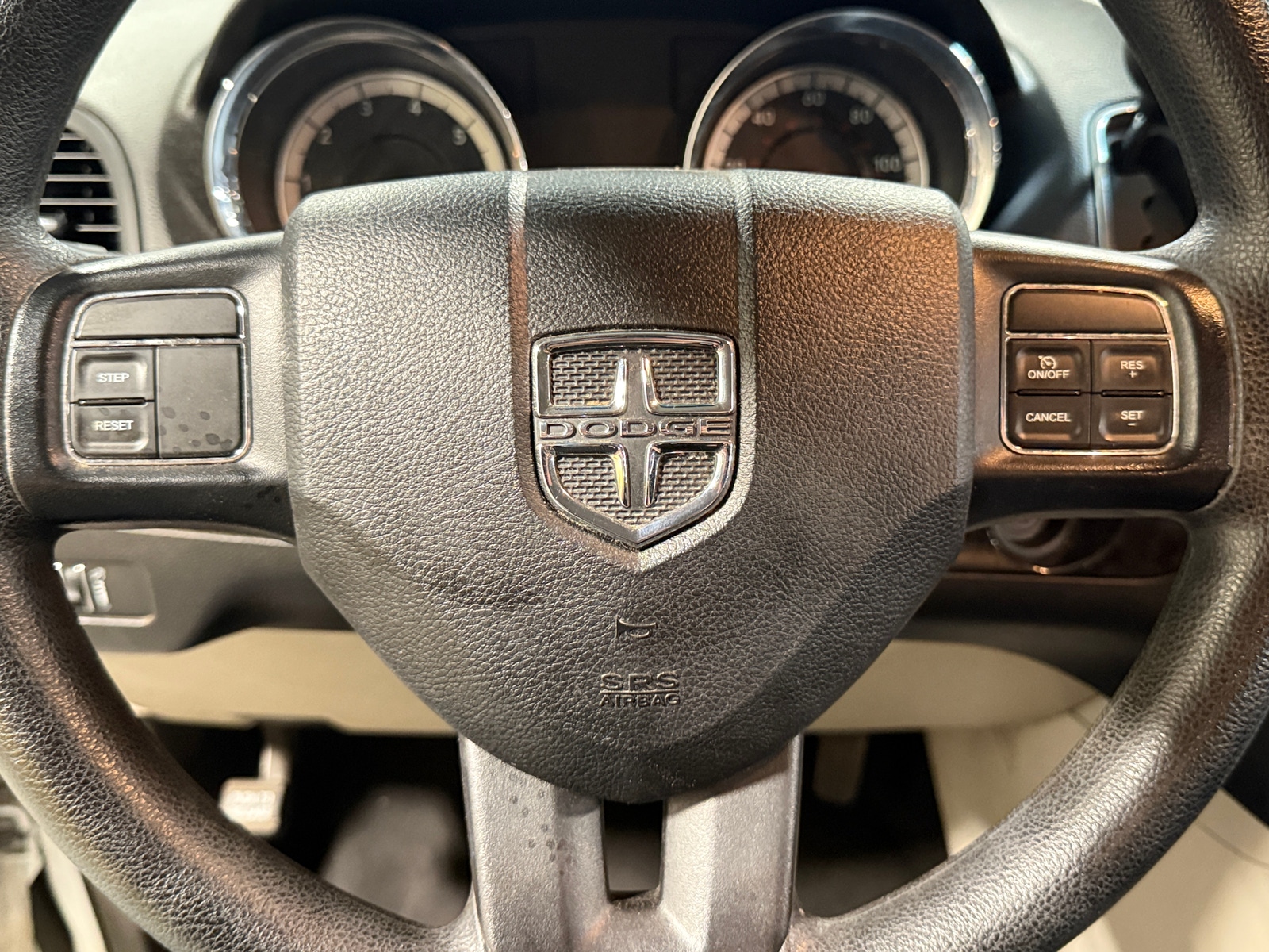 Thumbnail: 2016 Dodge Grand Caravan - 5
