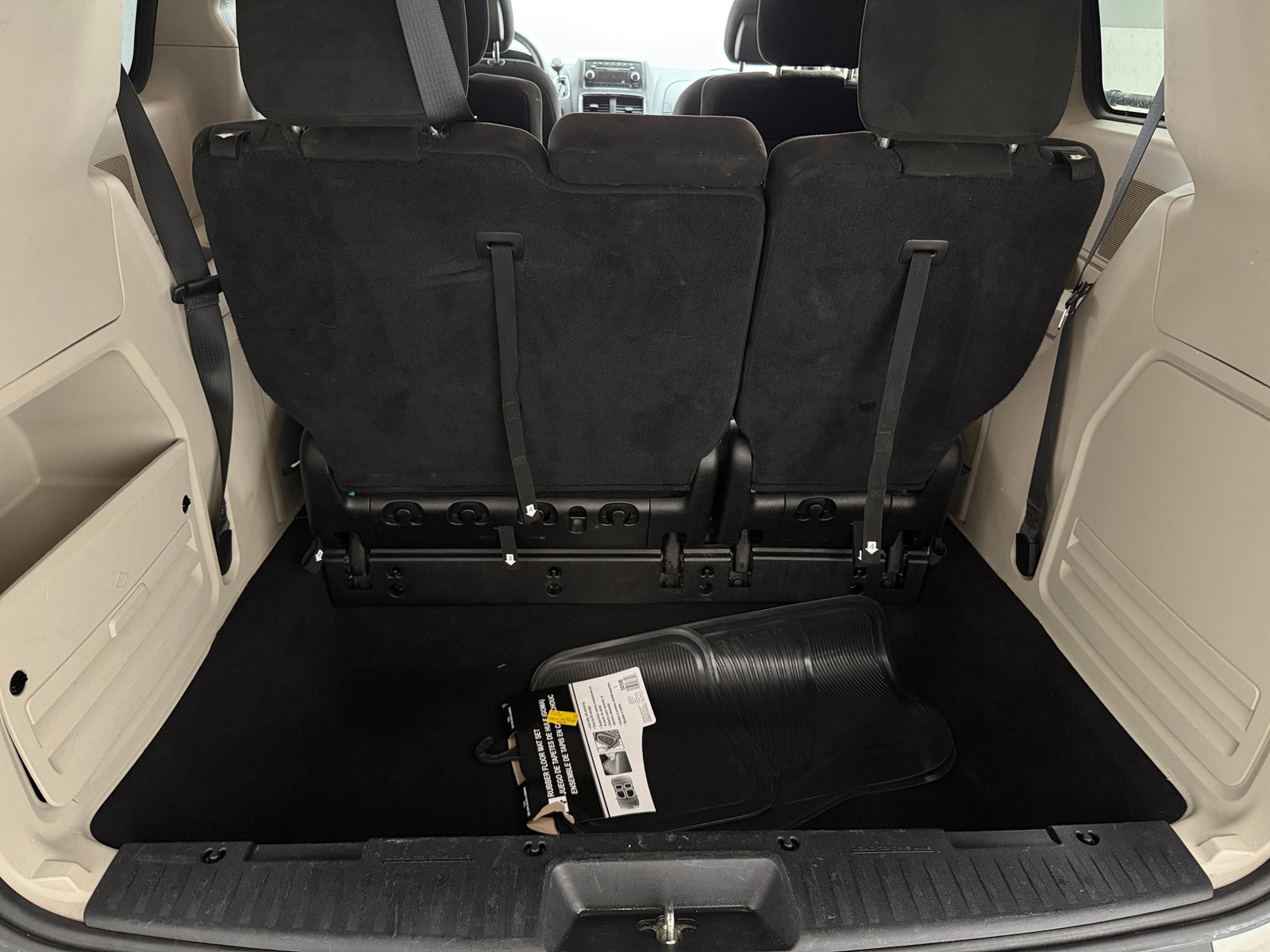 Thumbnail: 2016 Dodge Grand Caravan - 7