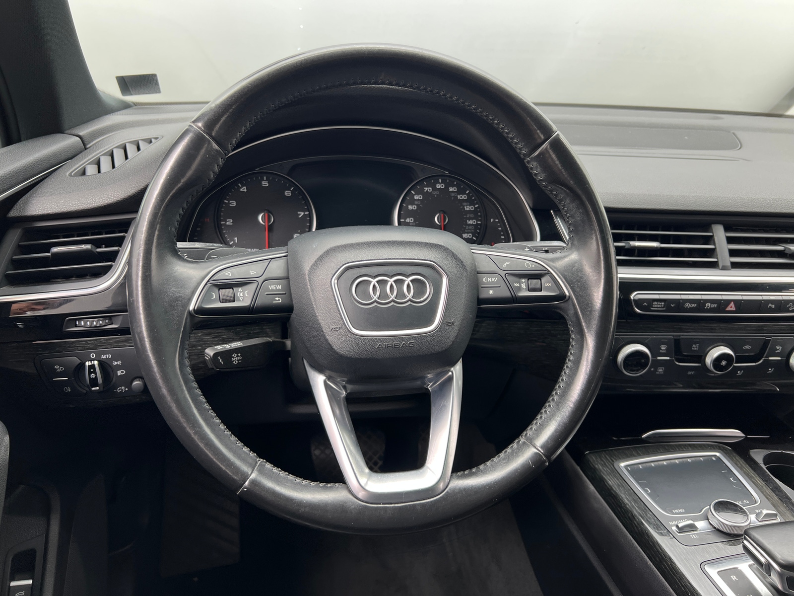 Thumbnail: 2017 Audi Q7 - 4