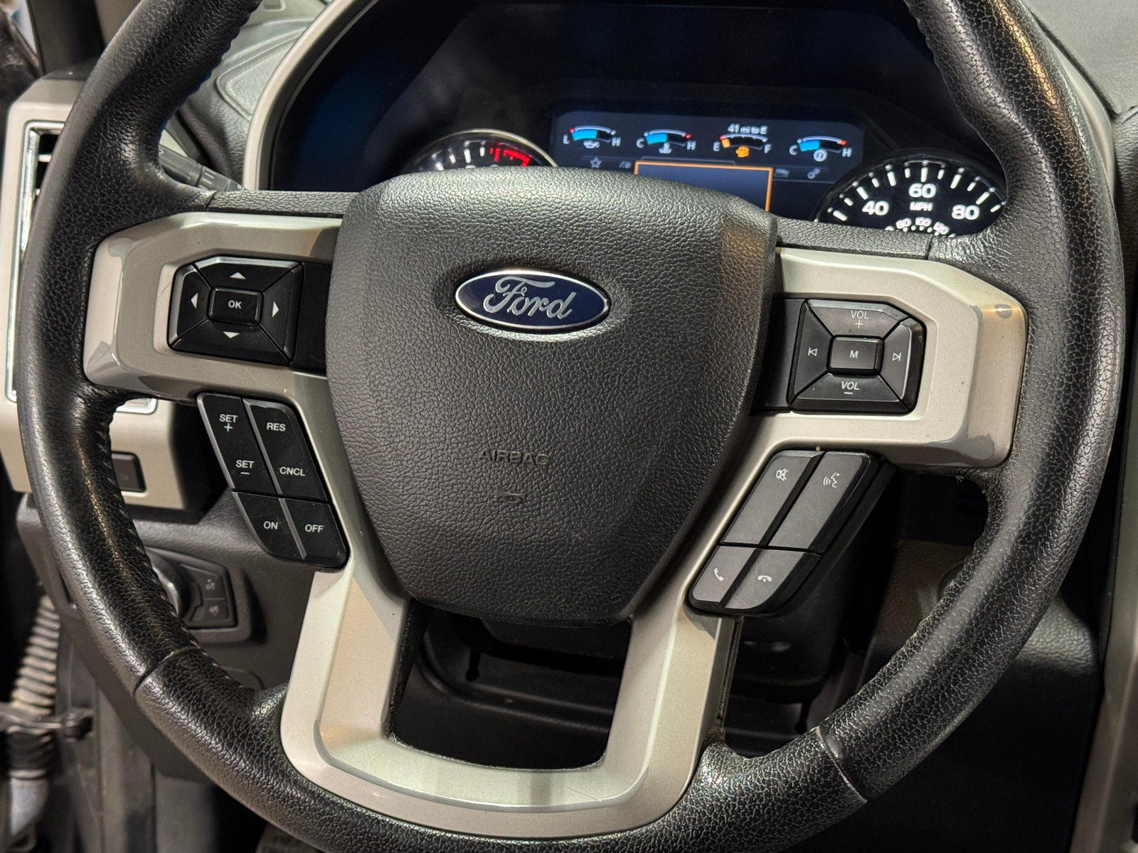 Thumbnail: 2015 Ford Econoline - 4