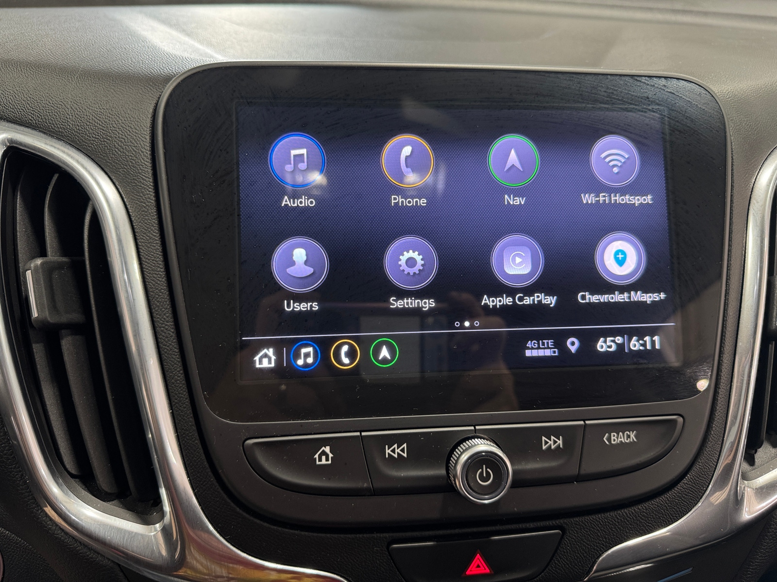 Thumbnail: 2019 Chevrolet Equinox - 4