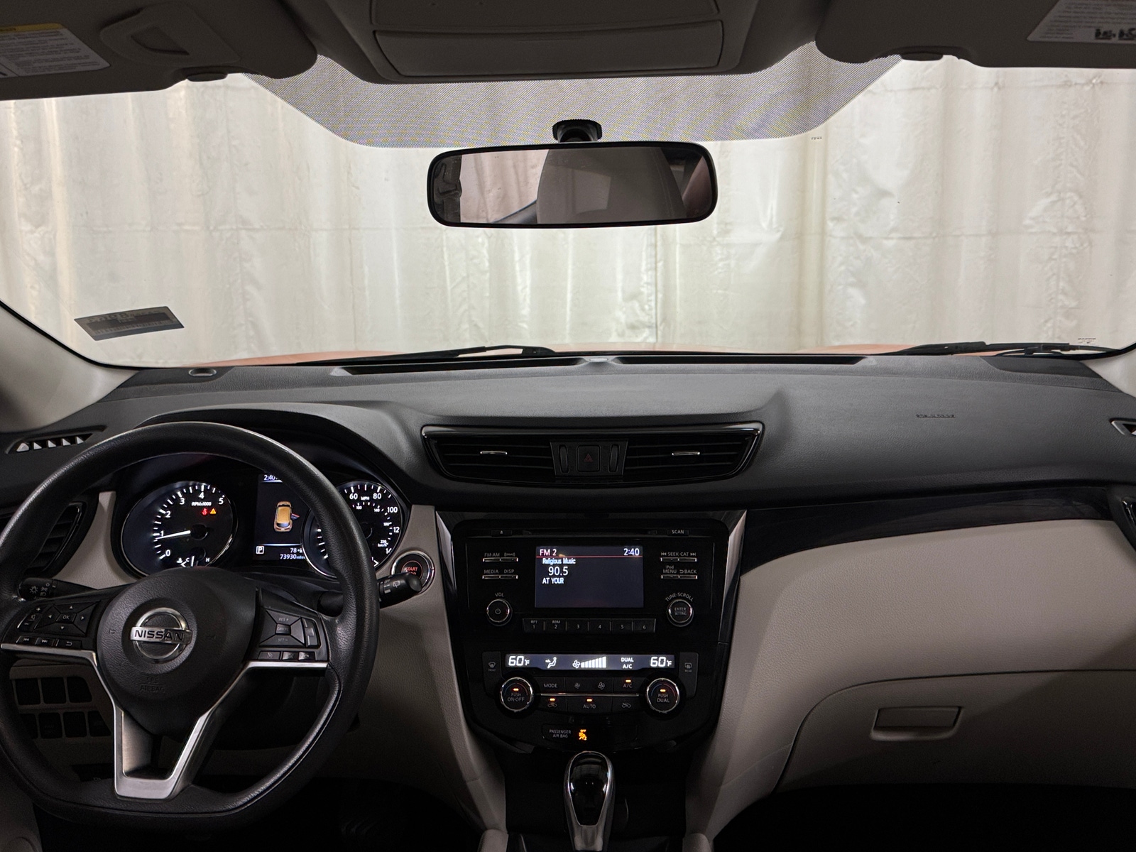 Thumbnail: 2017 Nissan Rogue Sport - 3