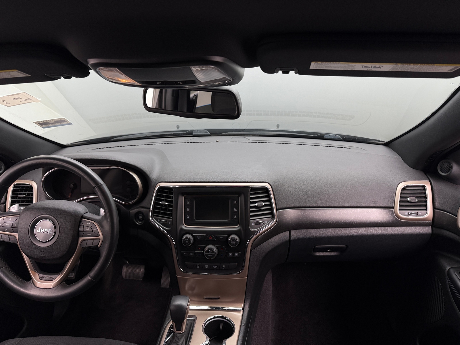 Thumbnail: 2016 Jeep Grand Cherokee - 3