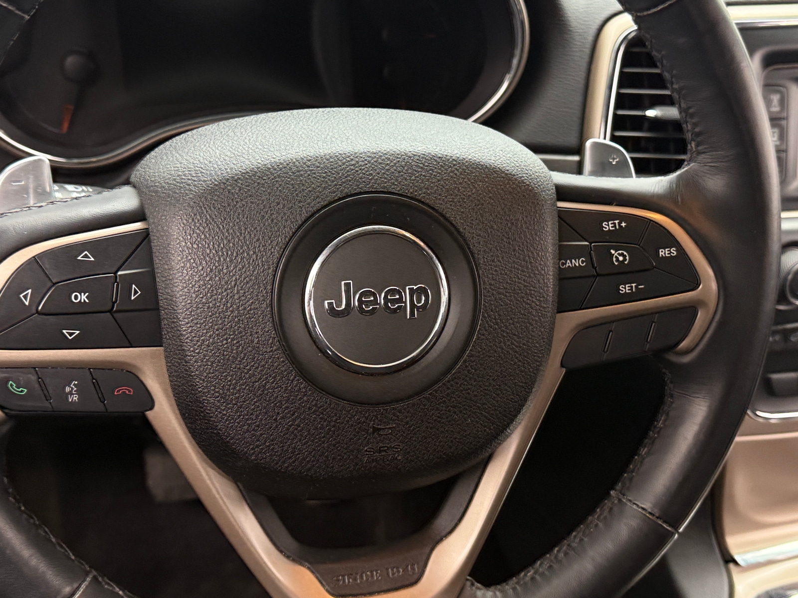 Thumbnail: 2016 Jeep Grand Cherokee - 5