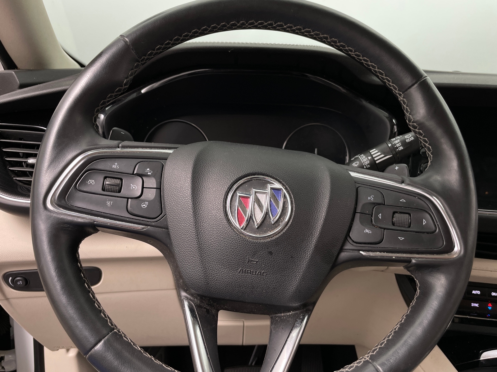 Thumbnail: 2022 Buick Envision - 4