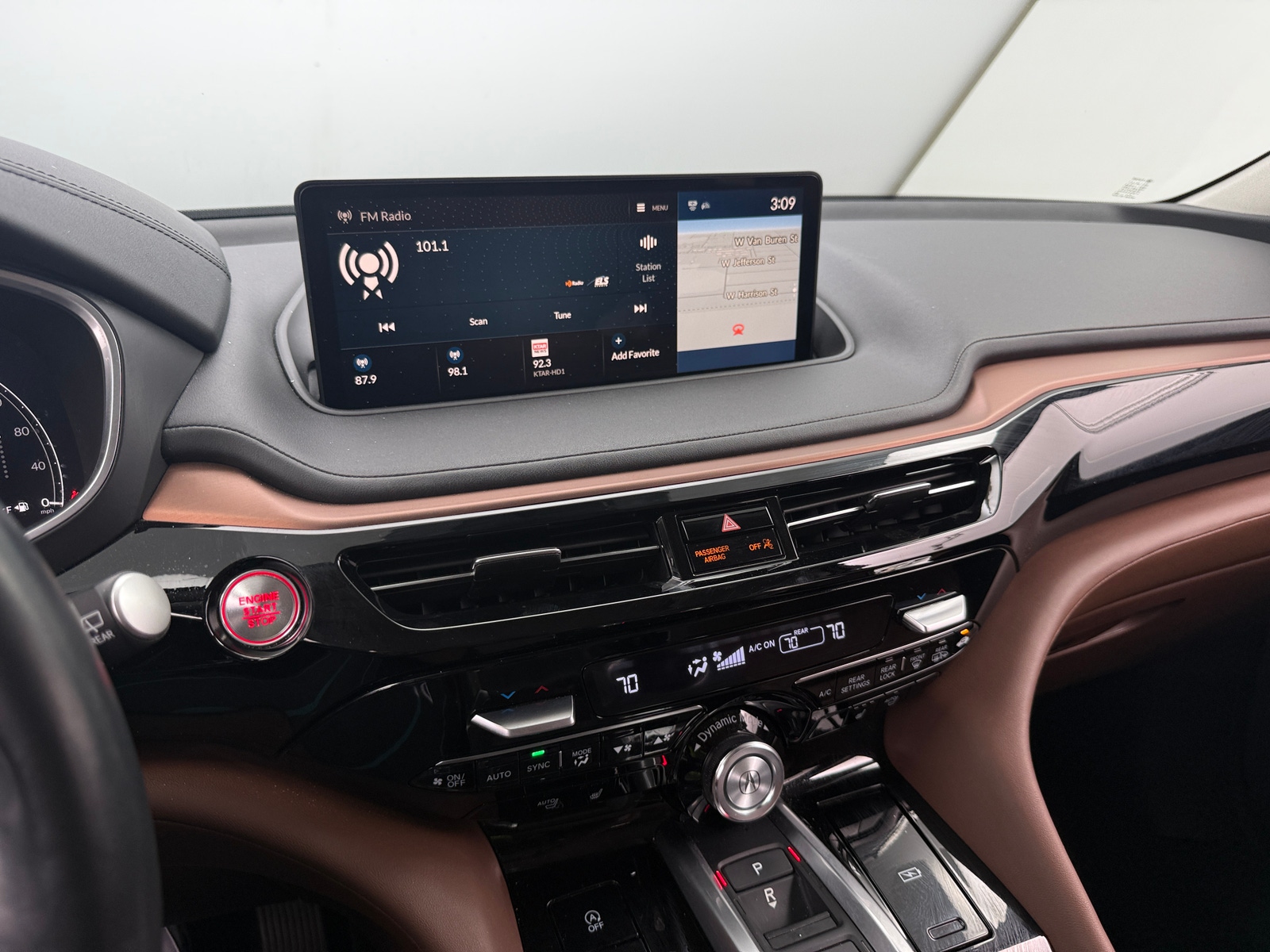 Thumbnail: 2022 Acura MDX - 3