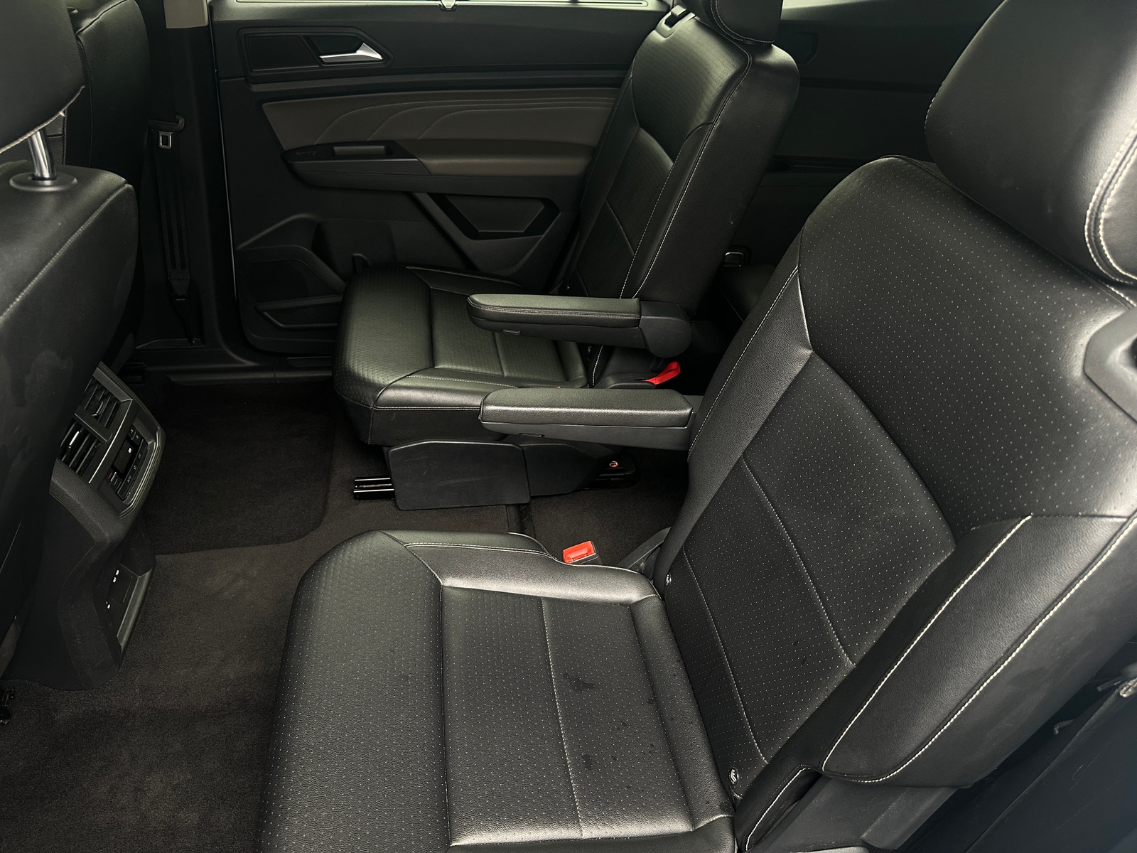 Thumbnail: 2021 Volkswagen Atlas - 5