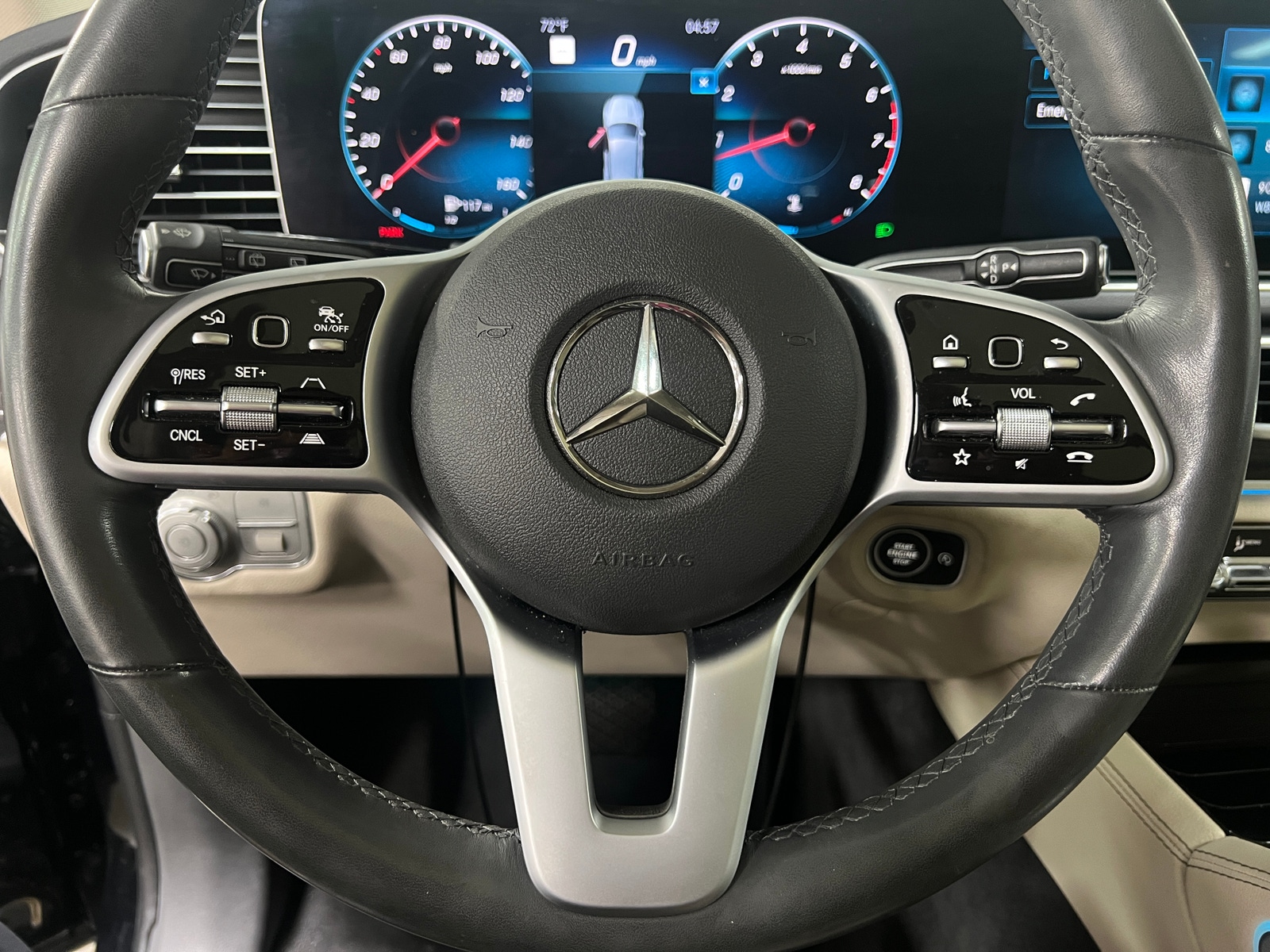 Thumbnail: 2020 Mercedes-Benz GLE - 4