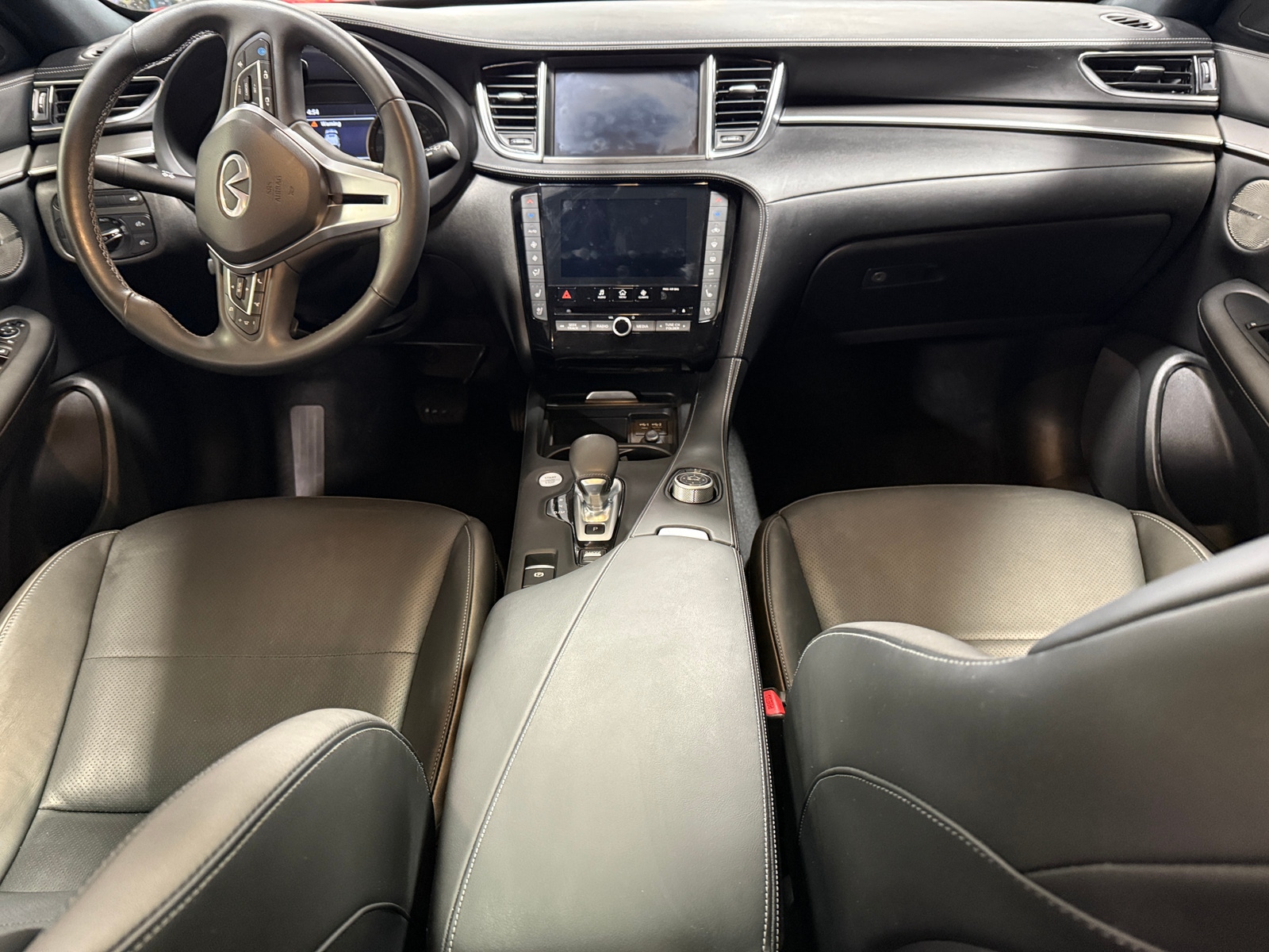 Thumbnail: 2023 INFINITI QX55 - 2
