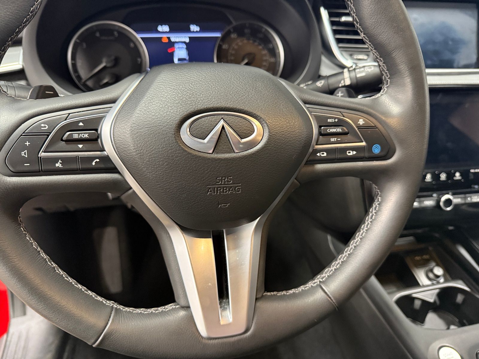 Thumbnail: 2023 INFINITI QX55 - 4