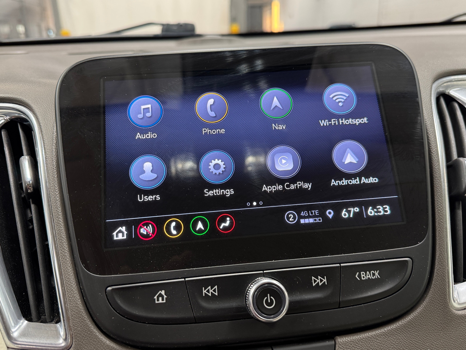 Thumbnail: 2024 Chevrolet Malibu - 3