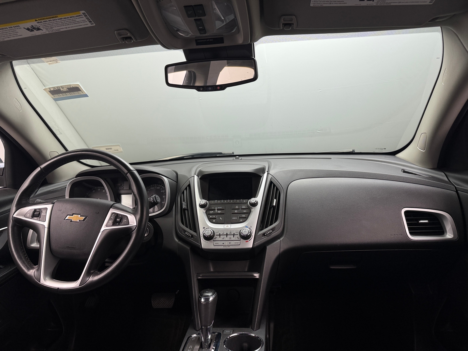 Thumbnail: 2017 Chevrolet Equinox - 3