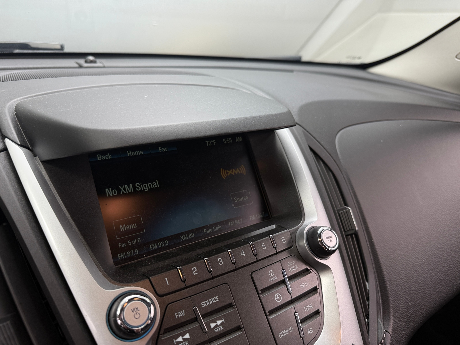 Thumbnail: 2017 Chevrolet Equinox - 4