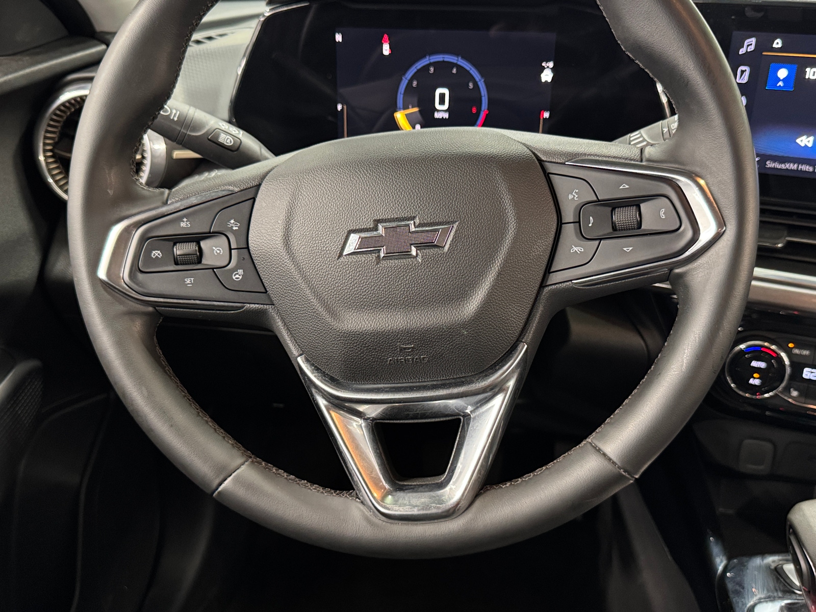 Thumbnail: 2024 Chevrolet Trax - 4