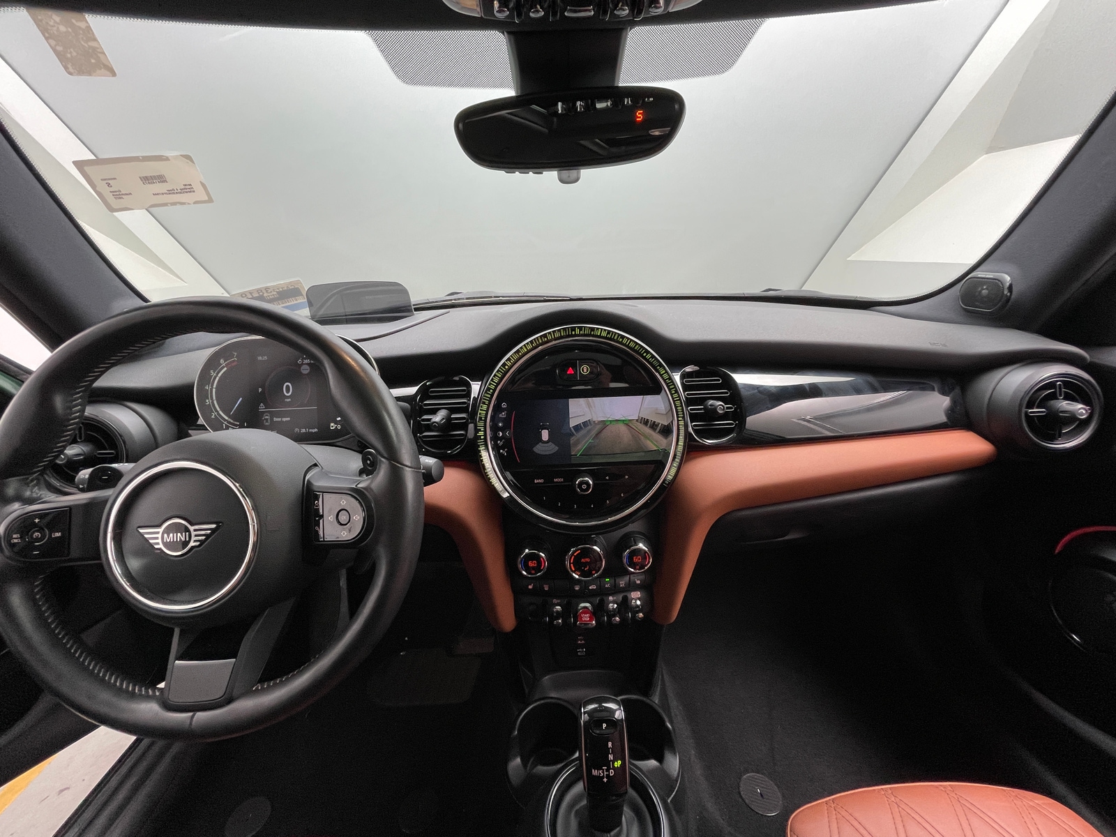 Thumbnail: 2022 MINI Cooper Hardtop - 2