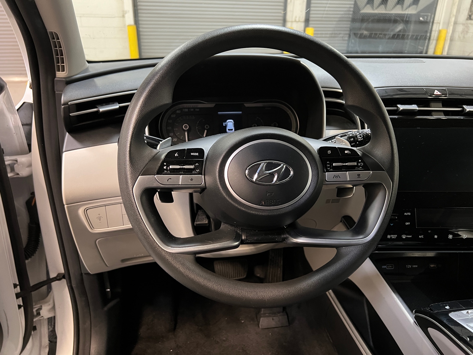 Thumbnail: 2022 Hyundai Tucson - 5