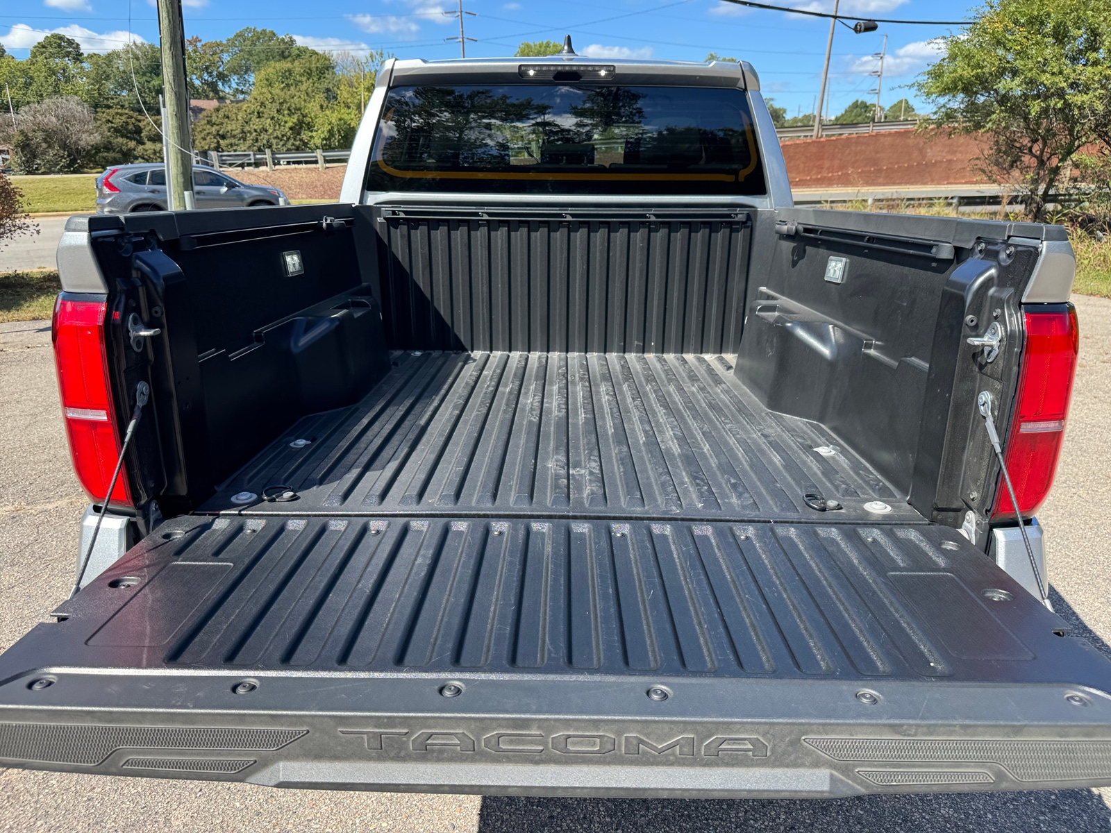 Thumbnail: 2025 Toyota Tacoma - 4