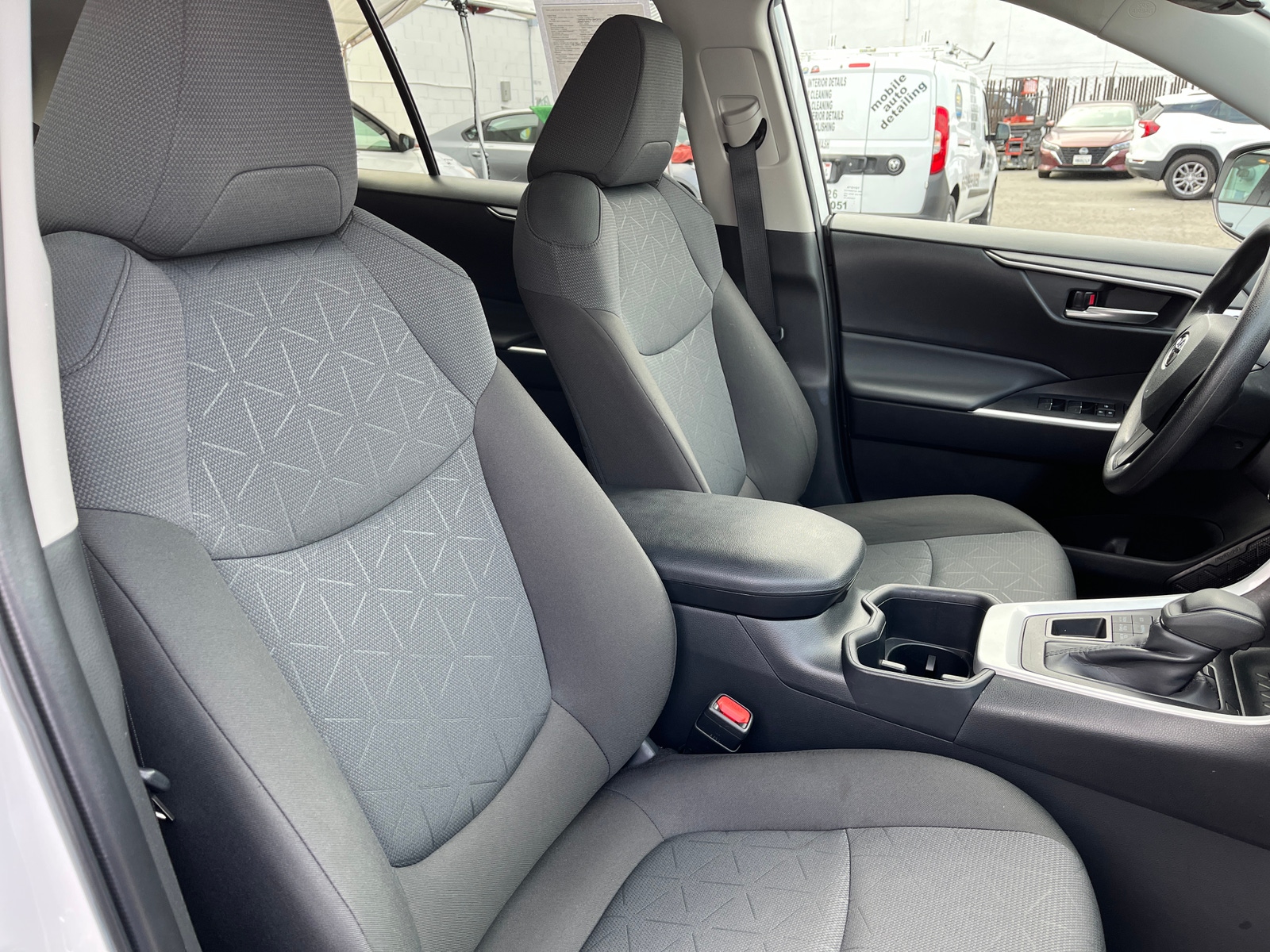 Thumbnail: 2025 Toyota RAV4 - 2