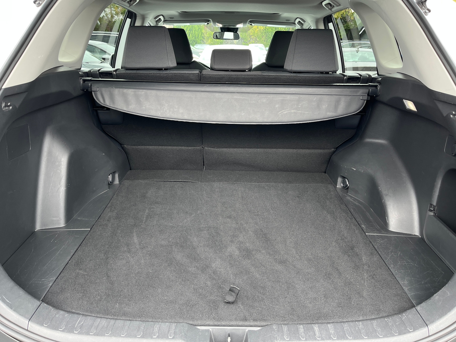 Thumbnail: 2025 Toyota RAV4 - 6