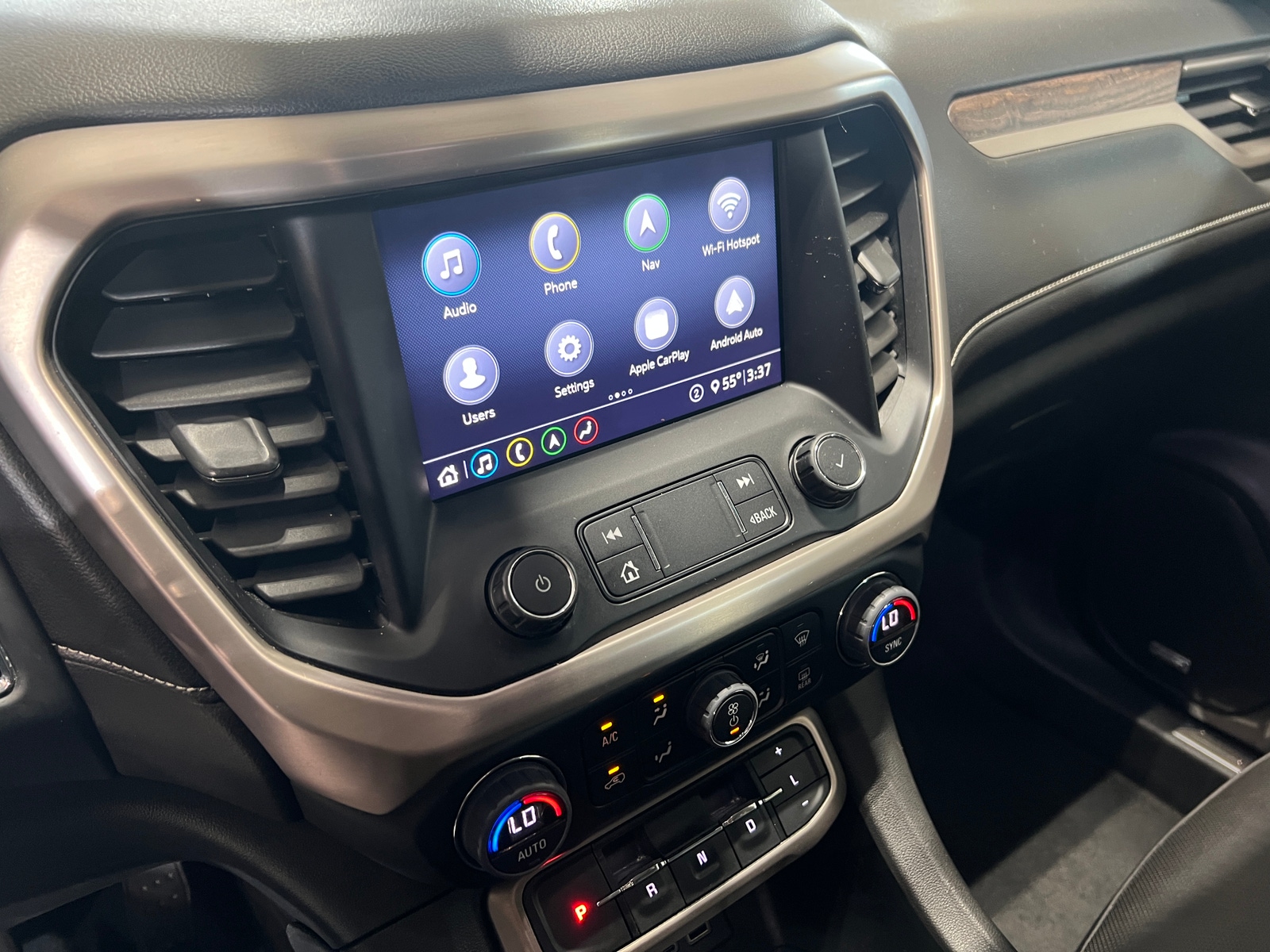 Thumbnail: 2020 GMC Acadia - 3