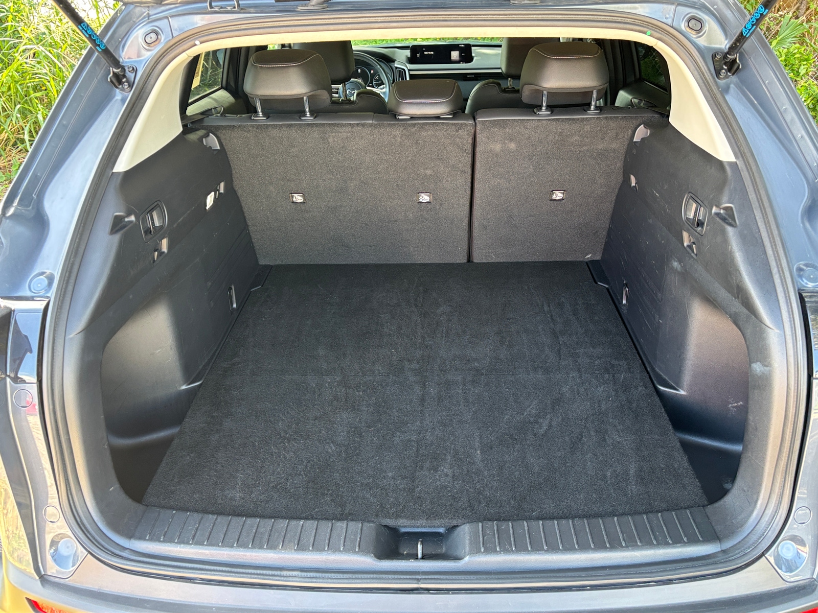 Thumbnail: 2025 Mazda CX-50 - 6