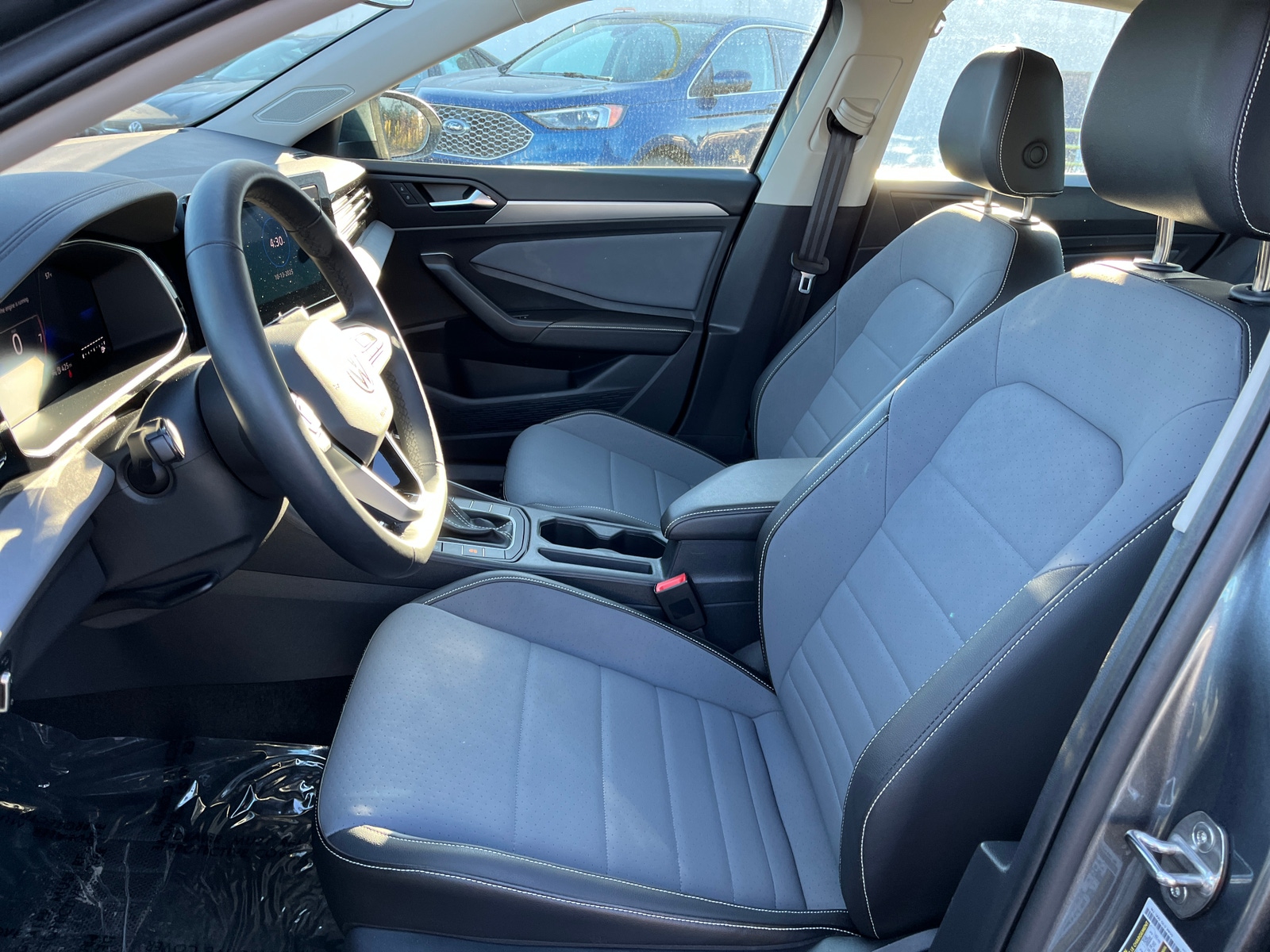 Thumbnail: 2025 Volkswagen Jetta - 2