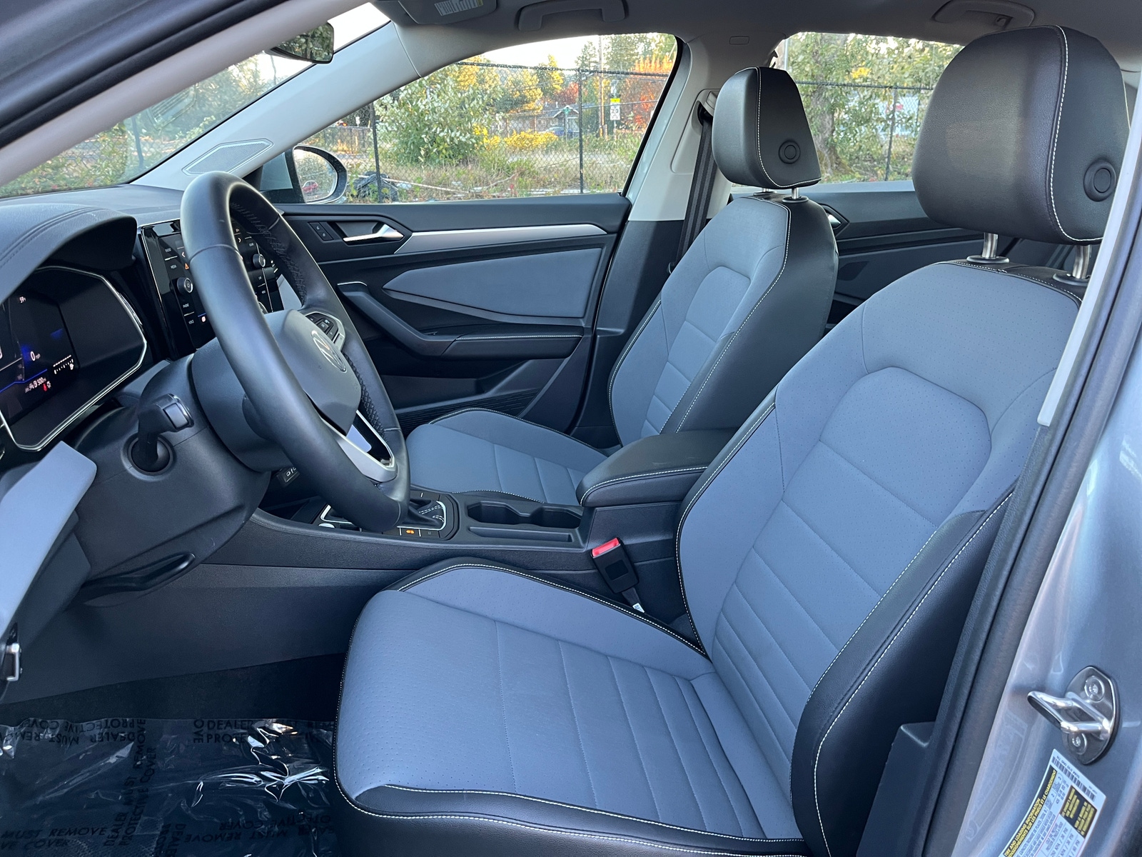 Thumbnail: 2025 Volkswagen Jetta - 2